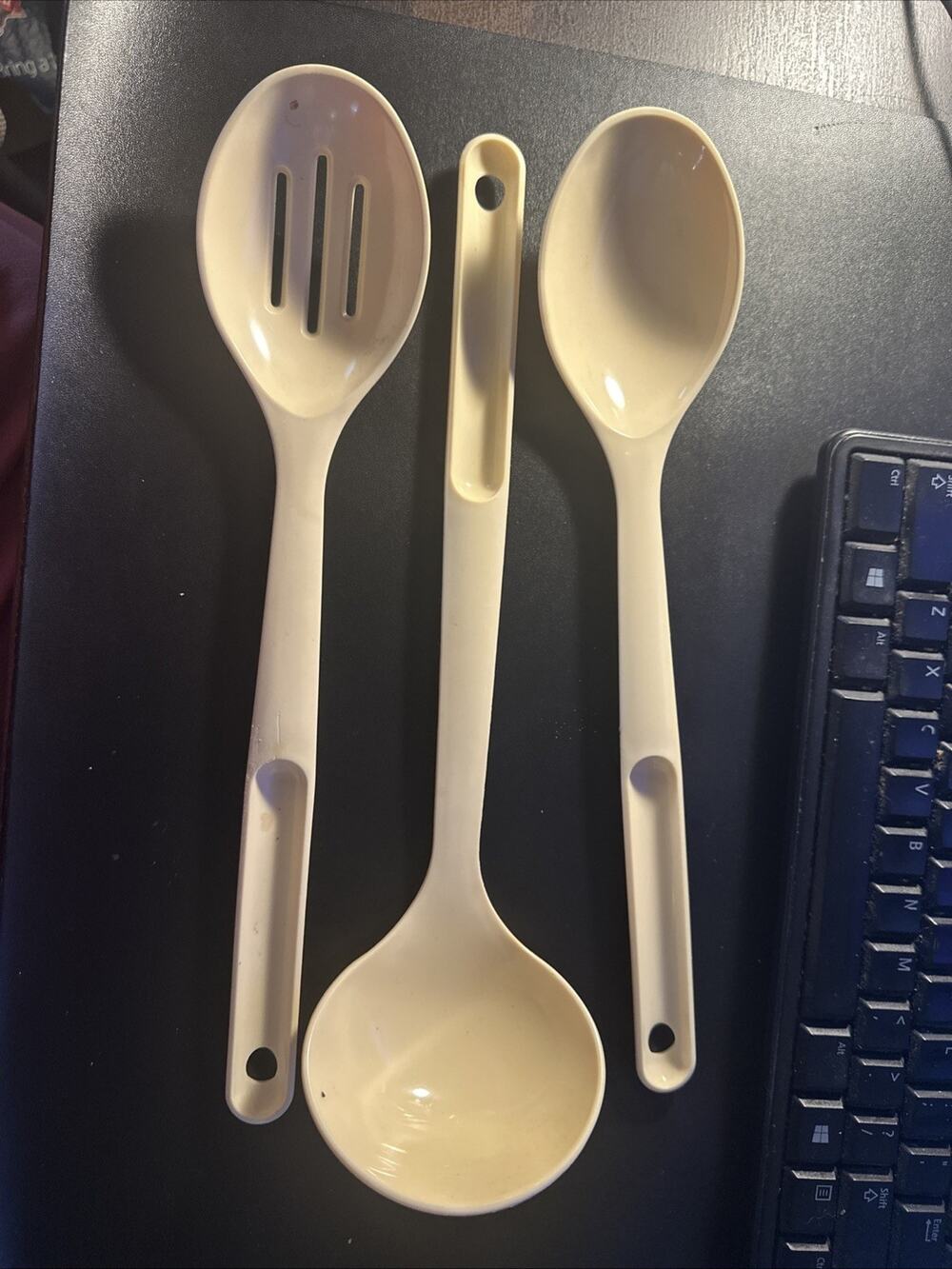 Vintage Tupperware Cooking Utensils Lot Set Of 3 Cream Plastic Spoons Ladle